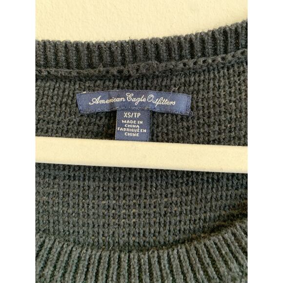 American Eagle Women’s Sweater Ruffle Hem Knit Pullover Black Size XS TP - Picture 2 of 8